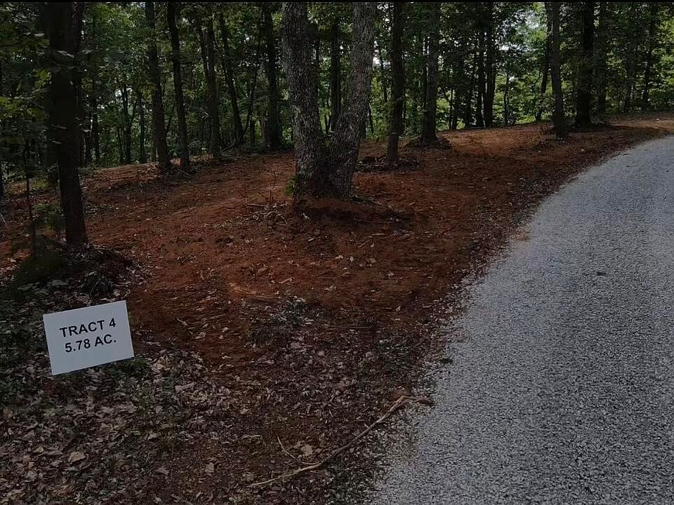 2nd image of 4 Six Mile Rd