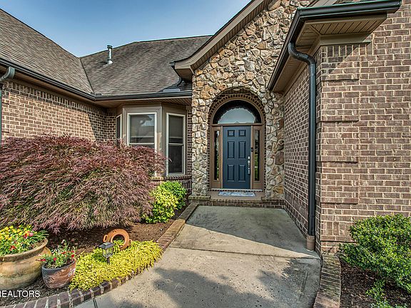 3rd image of 156 Millstone Ln