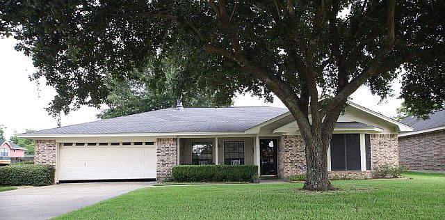 1st image of 6140 Windsong Dr