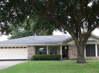 6140 Windsong Dr, Beaumont, TX 77713