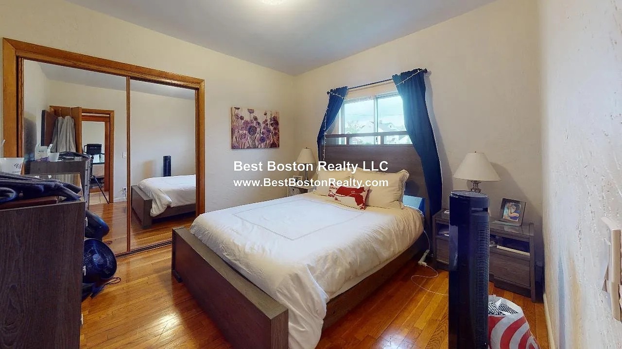 2 bed, 1.0 bath, 1200 sqft, $2,800 — Photo 4