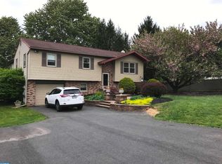 320 Monocacy Creek Rd, Birdsboro, PA 19508