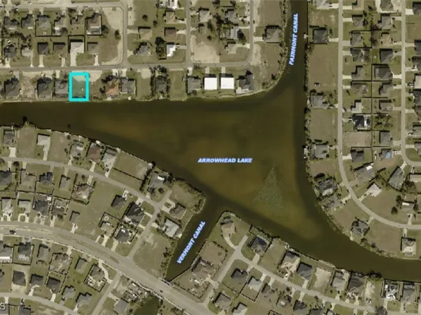 408 NE 9th St, Cape Coral, FL 33909