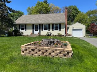 24 Speight Arden, East Longmeadow, MA 01028