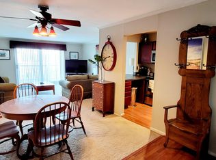 46 Township Line Rd APT 318, Elkins Park, PA 19027