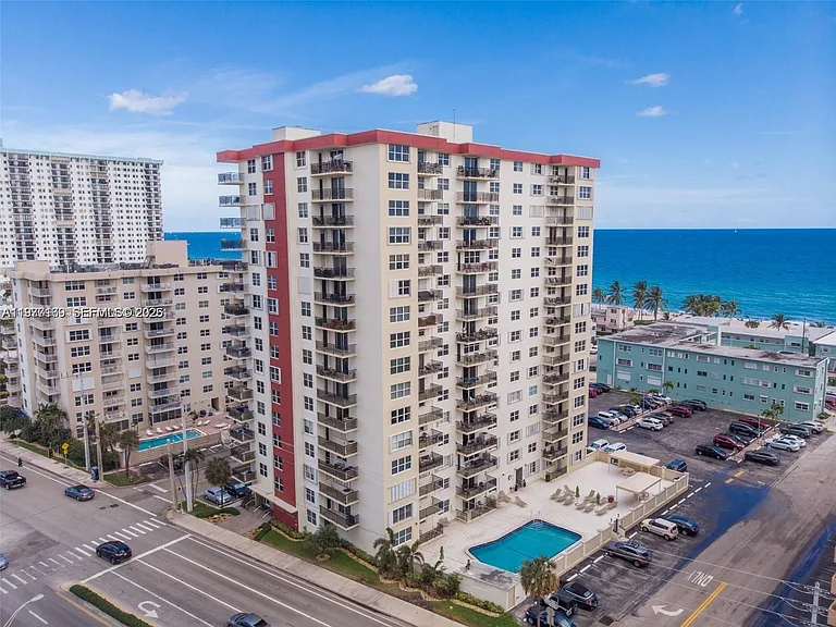 1501 S Ocean Dr #1006 — Photo 17