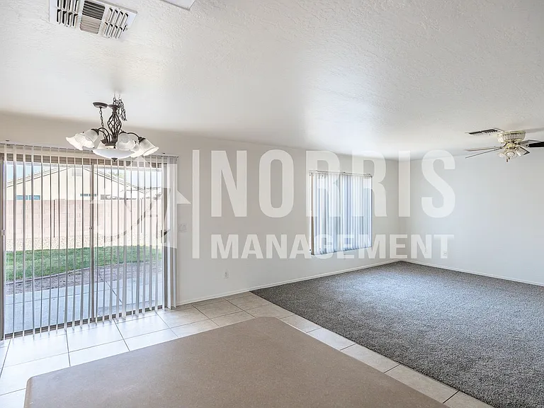 1632 E Cardinal Dr — Photo 7