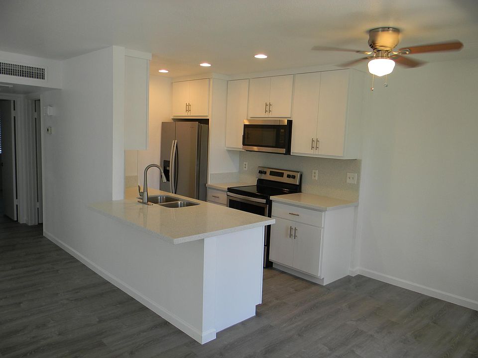 1st image of 748 E Joan De Arc Ave