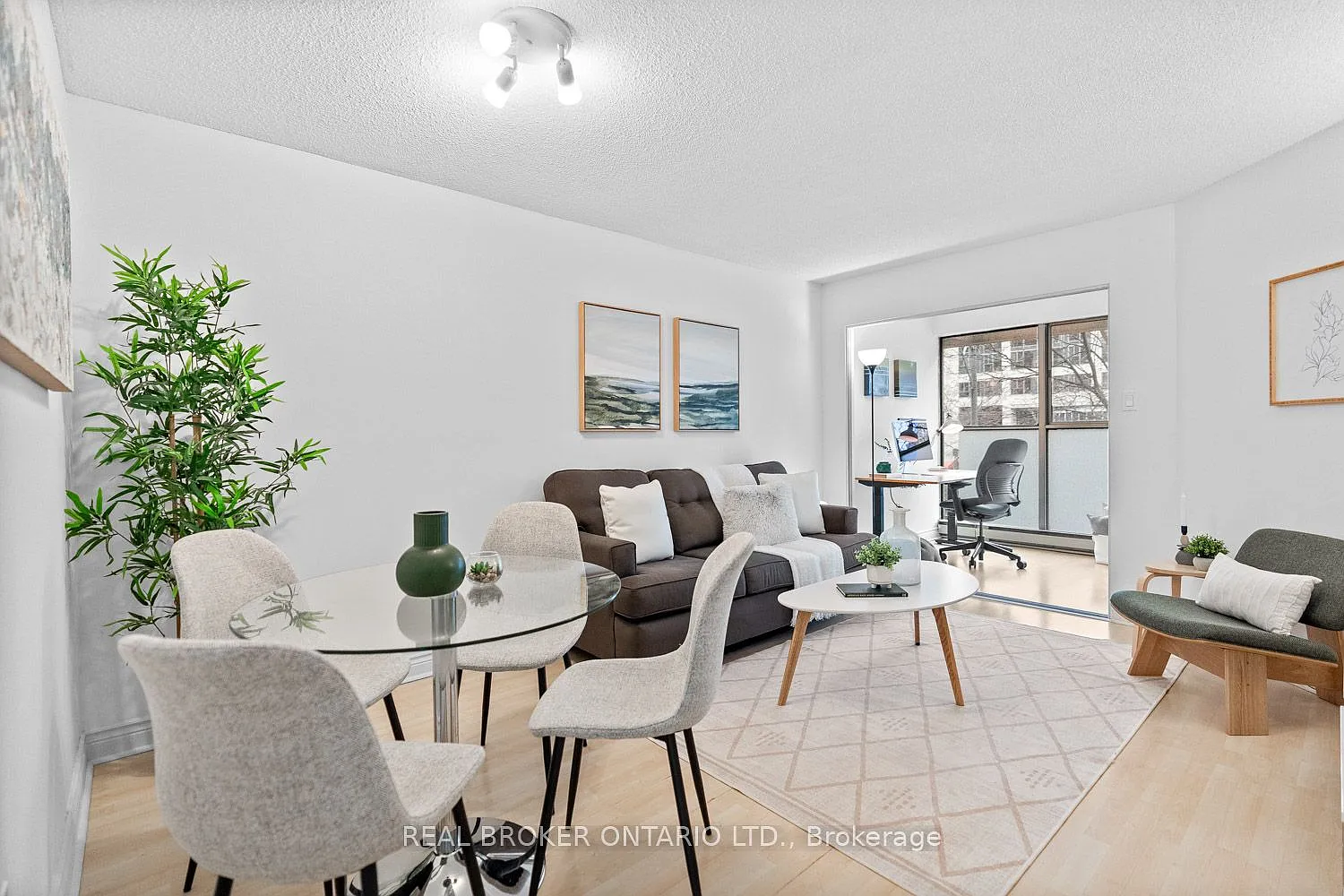 65 Scadding Ave #223 photo 1