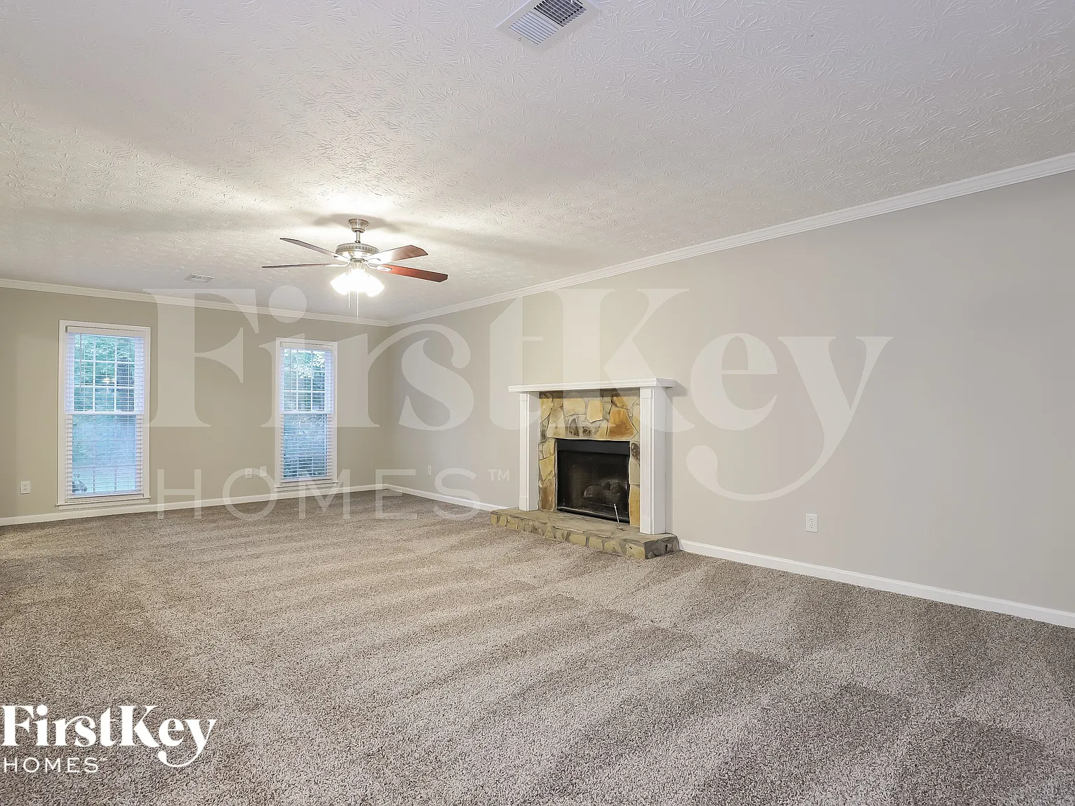 3 bed, 2.5 bath, 2136 sqft, $2,640 — Photo 4