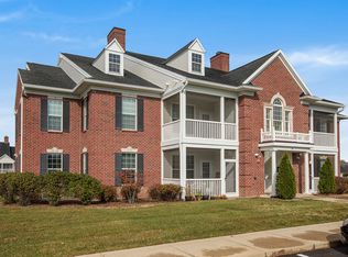 1035 E Summerfield Glen Cir, Ann Arbor, MI 48103