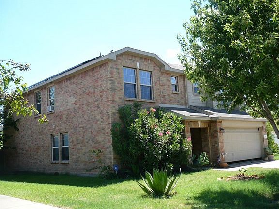 3rd image of 2035 Archer Dr