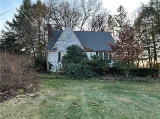 1075 Tuscarawas Rd, Beaver, PA 15009