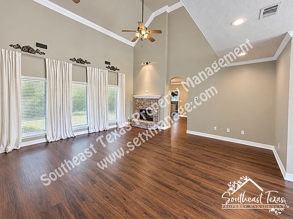 4th image of 11320 Cathryn Ln