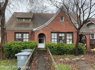 907 S Windomere Ave #A, Dallas, TX 75208