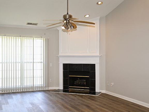 4th image of 7531 Double Springs Ct