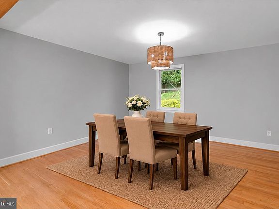4th image of 6023 Walhonding Rd
