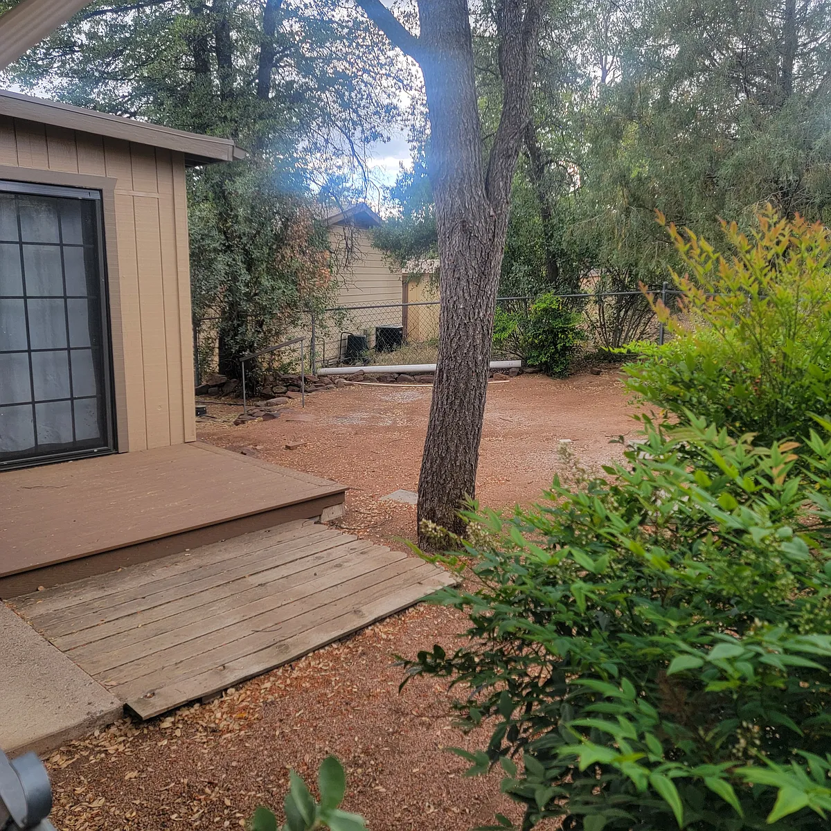 Building Photo - 416 E Forest Dr