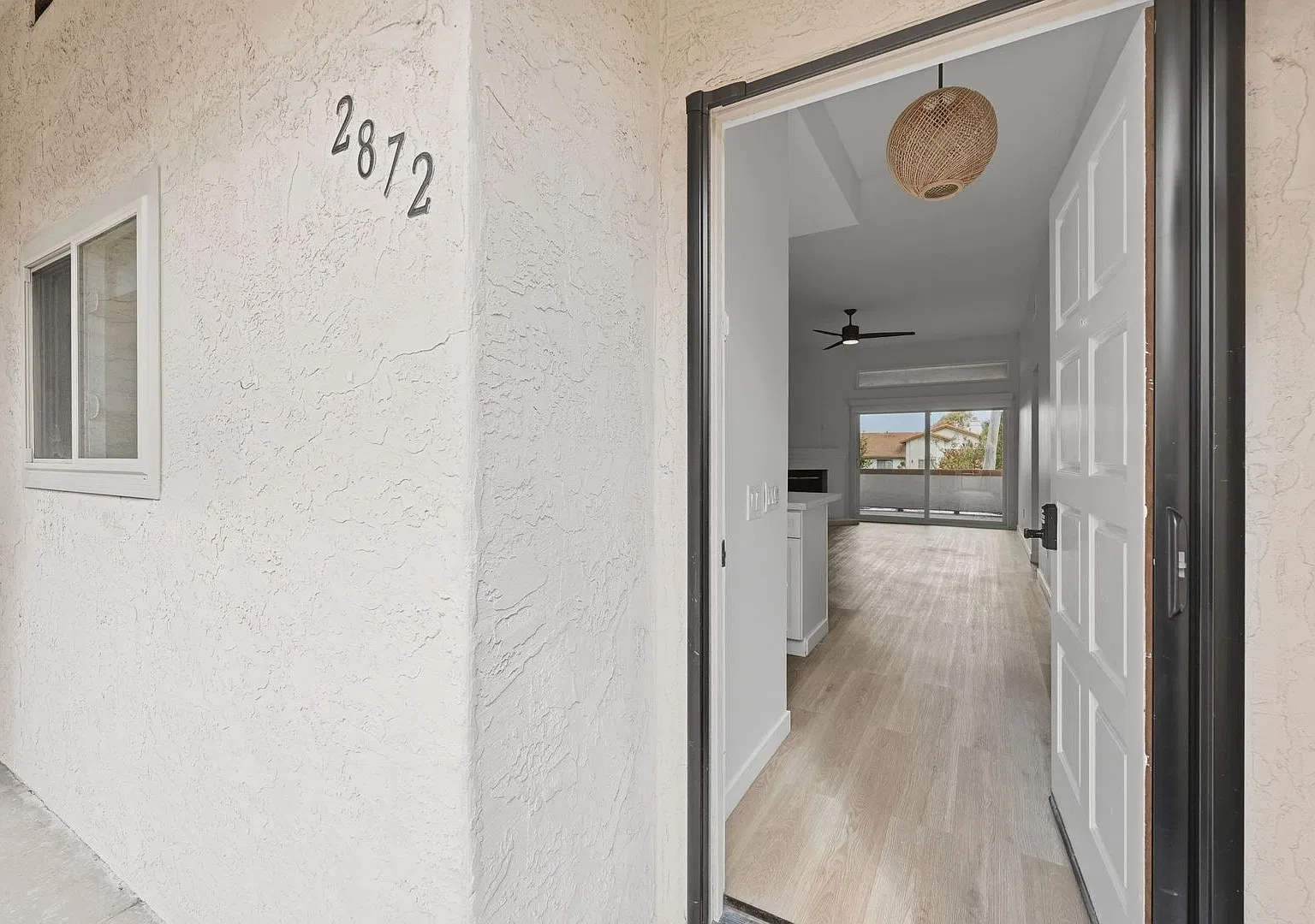 Beautifully Updated 2-Bedroom Condo in The Villas of Calavera — Photo 3