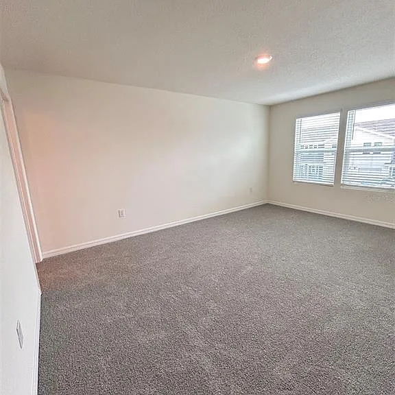 8241 SW 67th Ave — Photo 27