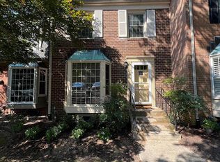 1510 Birdwood Ct #102, Crofton, MD 21114