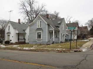 600 W Chicago St, Elgin, IL 60123