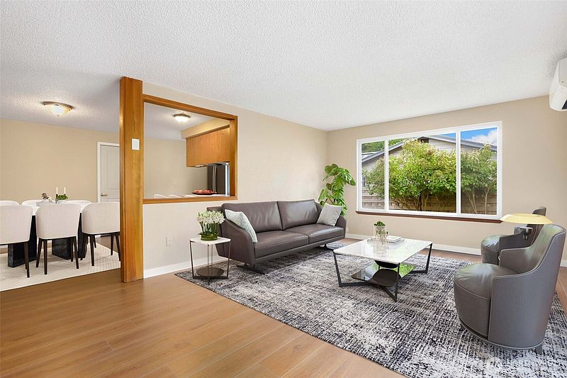 4th image of 2550 San Juan Street