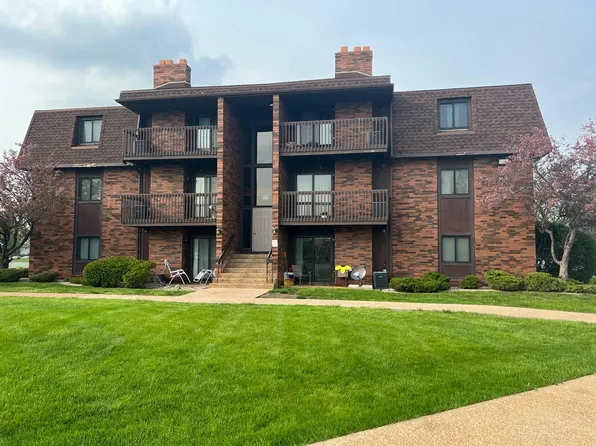 2045 E 45th St Unit 1-203, Highland, IN 46322