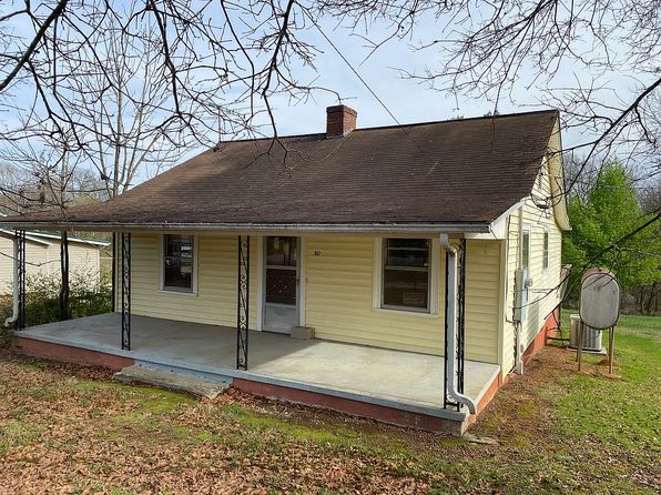 952 Kelly Rd