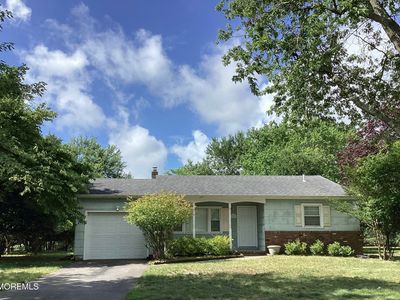 109 Edinburgh Court, Toms River, NJ, 08757