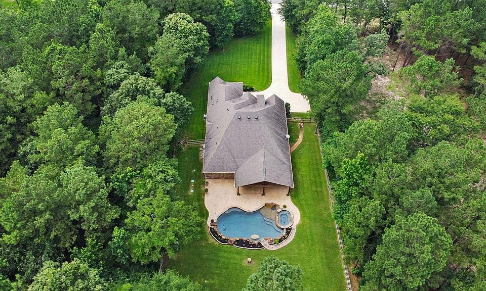 Private, wooded 2.13 acre lot!