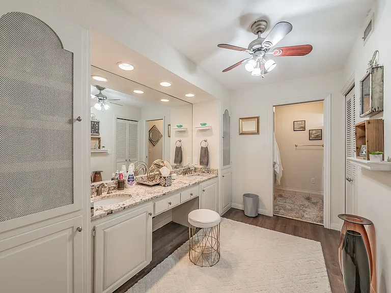 4601 Ranch View Rd — Photo 16
