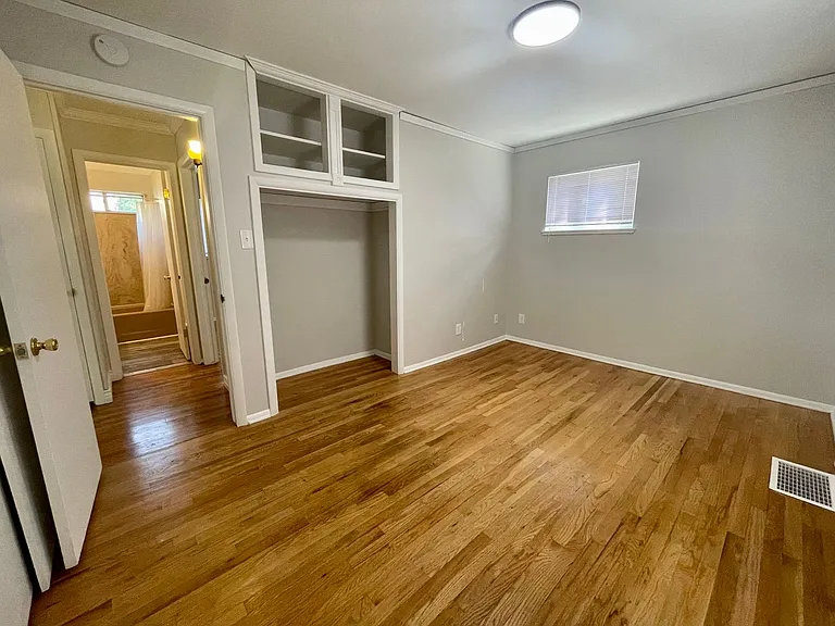 4726 E Utah Pl — Photo 9