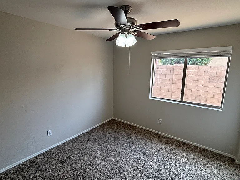 15070 N 150th Ln — Photo 16