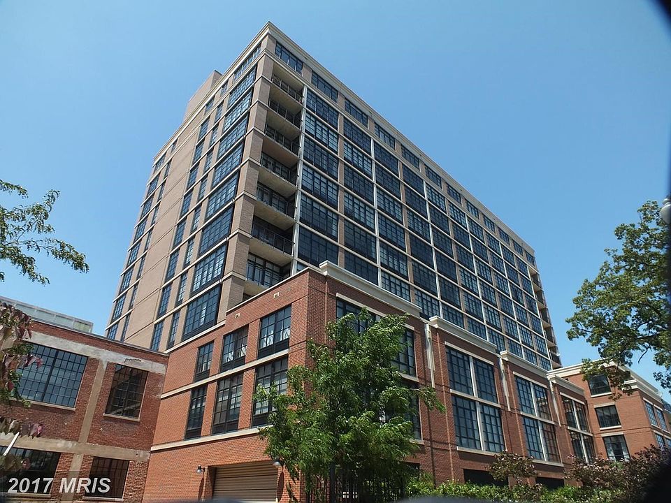 Exterior (Front)