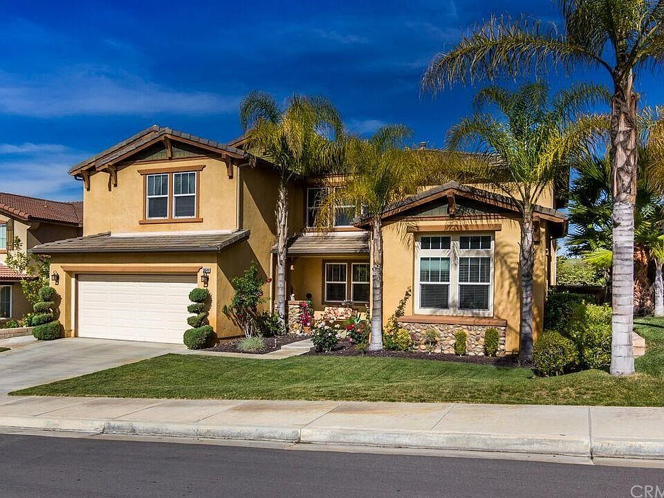 1st image of 38549 Clearbrook Dr