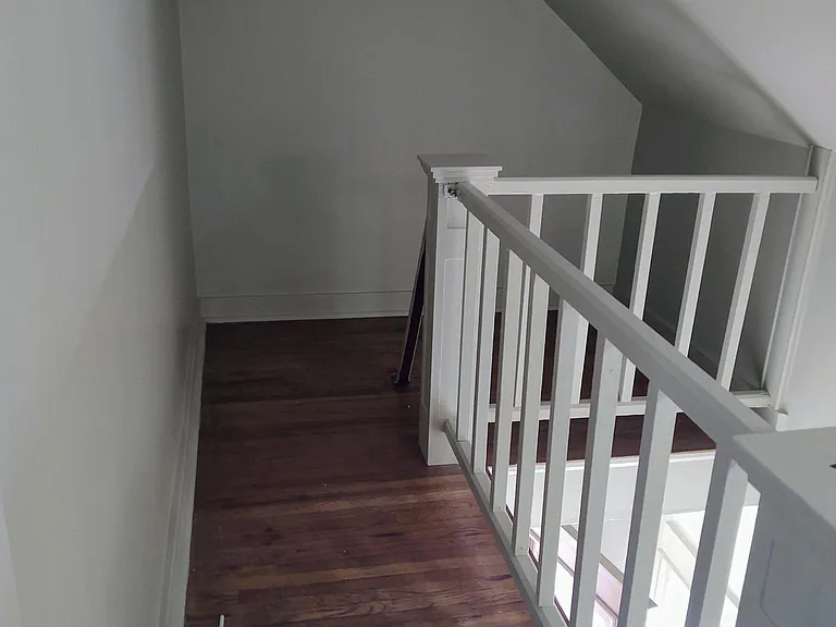 402 Vine St #1/2 — Photo 10