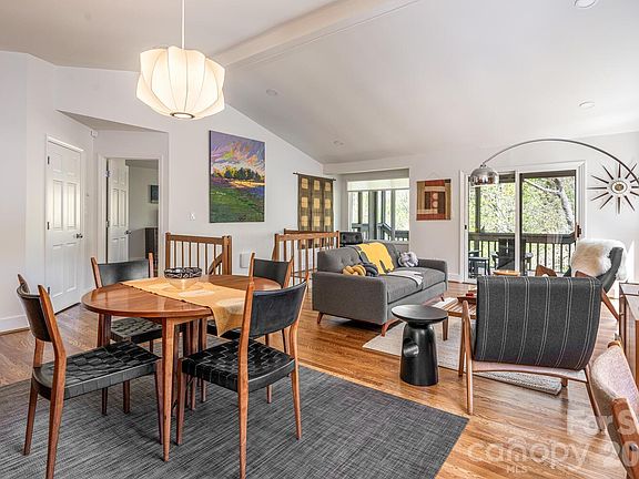 5th image of 1002 Timber Ln