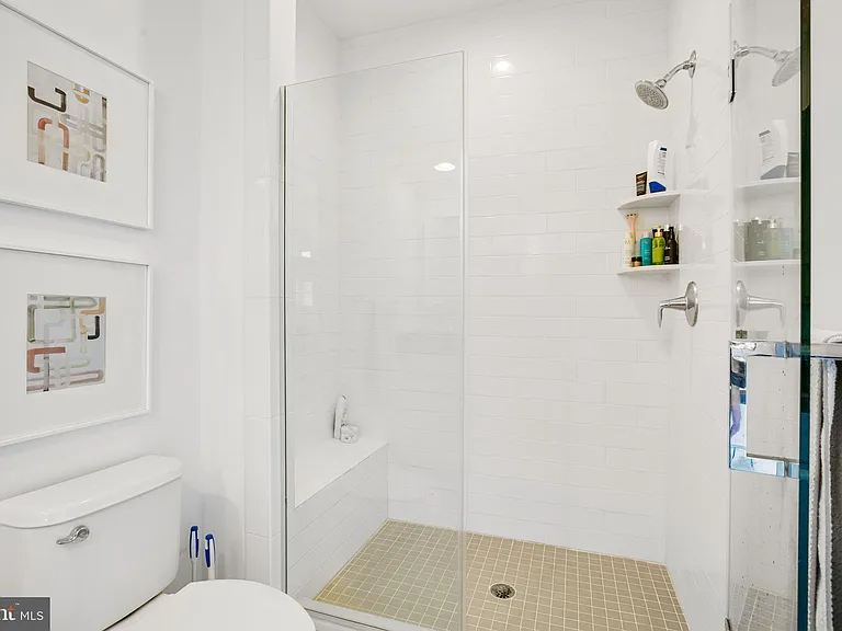 1527 Cuba St — Photo 25