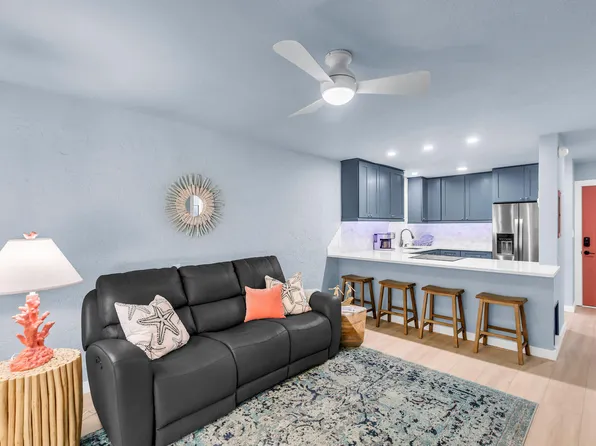 109 Avenue D APT 305, Marathon, FL 33050