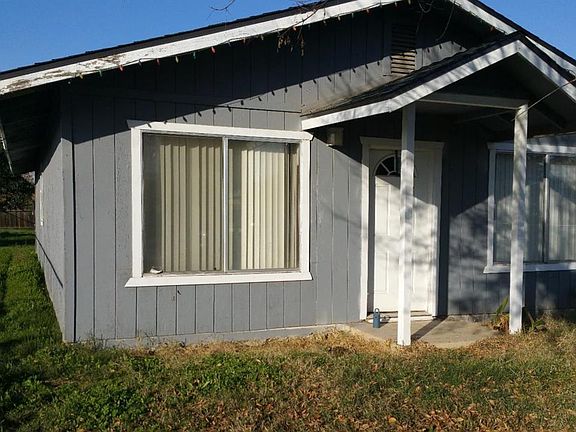 2nd image of 731 11th St
