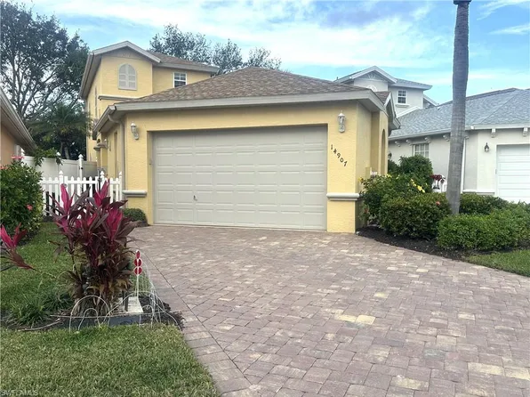14907 Sterling Oaks Dr, Naples, FL 34110