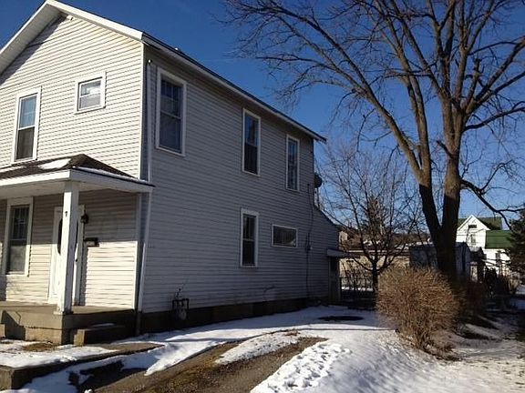 4th image of 7 N Main St