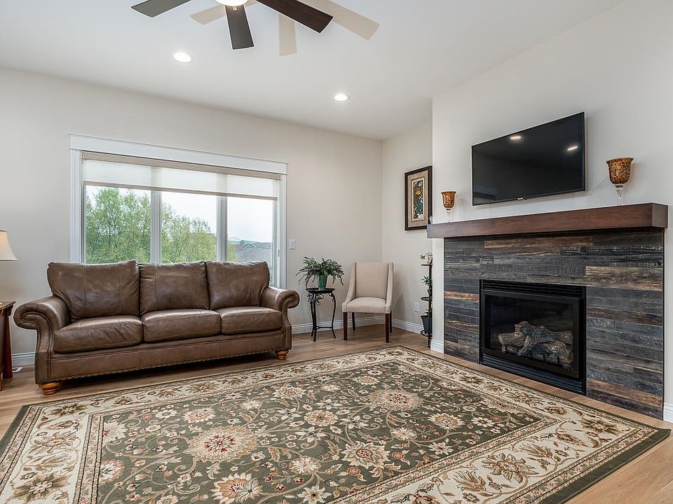 2250 Eldie Dr, Dubuque, IA 52002 MLS 147149 Zillow