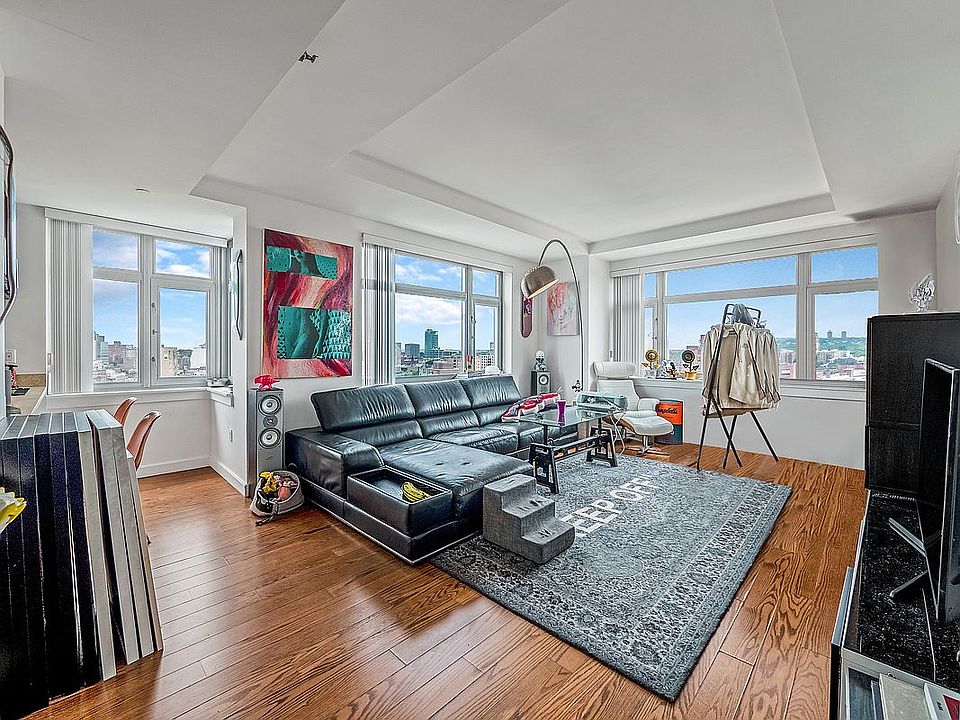 1st image of 40-22 College Point Blvd Unit Ph3k