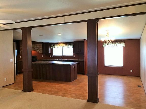 5th image of 1300 Izzy Ln