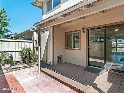 860 Cherry Tree Dr APT 2, Sparks, NV, 89434