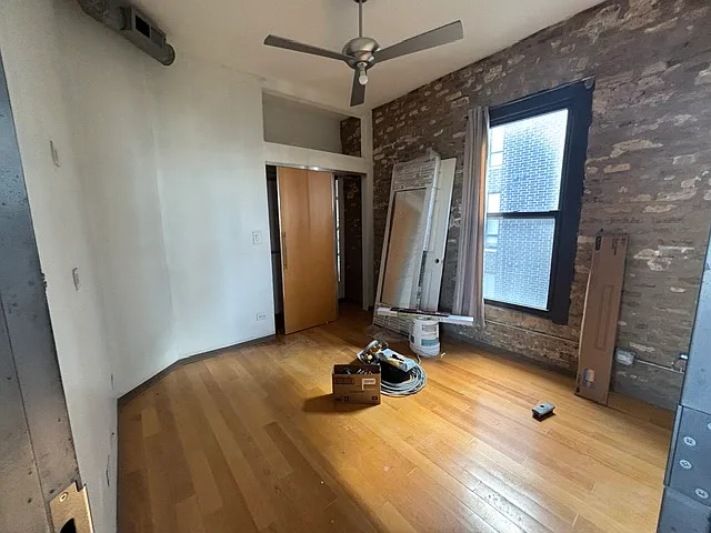 1151 W Erie St #4F — Photo 15