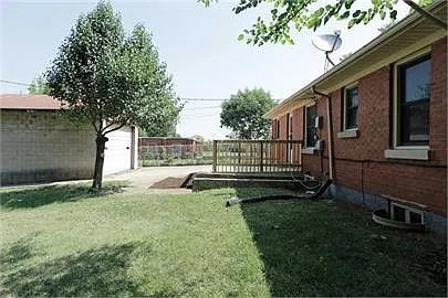 353 Boiling Springs Dr — Photo 23