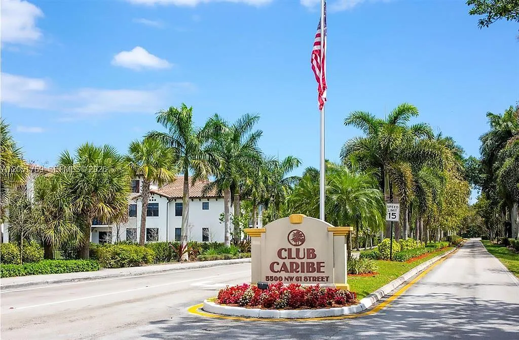 Club Caribe Condo — Photo 1